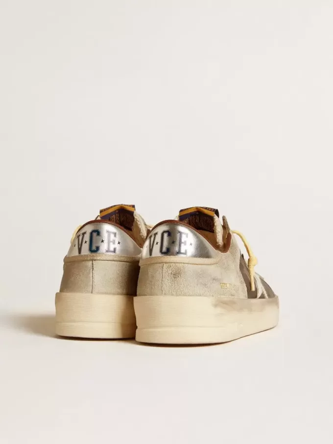 Herren-Sneaker „Stardan” aus Wildleder und Leder mit Lederstern und metallischer Fersenlasche