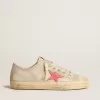 Herren-Sneaker V-Star aus hellgrauem Canvas mit rotem Lederstern