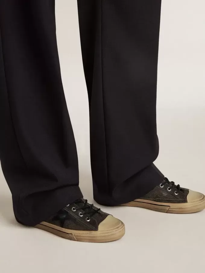 Herren-Sneaker V-Star aus schwarzem Wildleder mit schwarzem Lederstern Herren-Sneaker V-Star aus schwarzem Wildleder mit schwarzem Lederstern