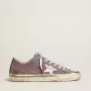 Herren-Sneaker V-Star LAB aus lila Leder und Glitzer mit weißem Stern und silberner Glitzerzunge Herren-Sneaker V-Star LAB aus lila Leder und Glitzer mit weißem Stern und silberner Glitzerzunge