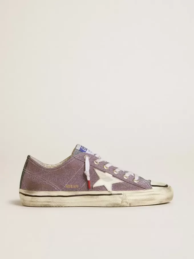 Herren-Sneaker V-Star LAB aus lila Leder und Glitzer mit weißem Stern und silberner Glitzerzunge Herren-Sneaker V-Star LAB aus lila Leder und Glitzer mit weißem Stern und silberner Glitzerzunge