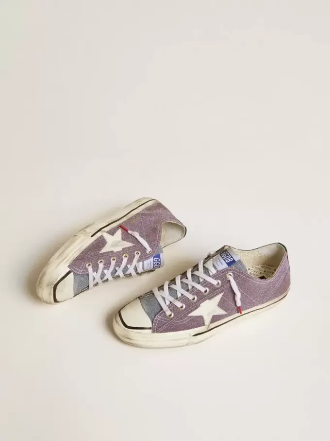 Herren-Sneaker V-Star LAB aus lila Leder und Glitzer mit weißem Stern und silberner Glitzerzunge Herren-Sneaker V-Star LAB aus lila Leder und Glitzer mit weißem Stern und silberner Glitzerzunge