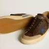 Herren-Super-Star aus Leder mit blauem Lederstern und beigem Nubuk-Fersenriemen Herren-Super-Star aus Leder mit blauem Lederstern und beigem Nubuk-Fersenriemen