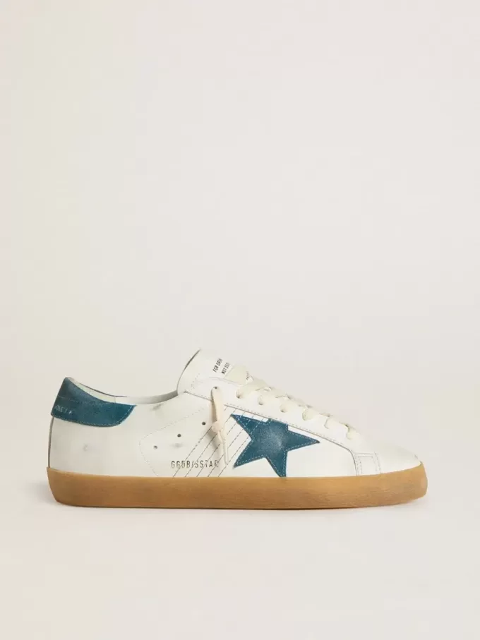 Herren-Super-Star aus Leder mit petrolblauem Wildlederstern und Fersenlasche Herren-Super-Star aus Leder mit petrolblauem Wildlederstern und Fersenlasche