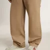 Herren-Super-Star LTD aus grauem Wildleder mit rotem Lederstern