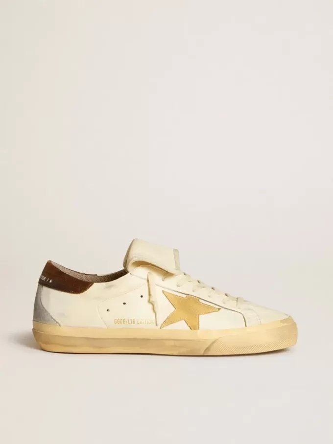 Herren-Super-Star LTD aus Nappaleder mit Wildlederstern und brauner Fersenlasche Herren-Super-Star LTD aus Nappaleder mit Wildlederstern und brauner Fersenlasche