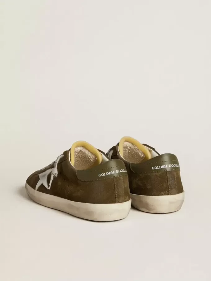 Herren-Super-Star LTD aus Wildleder mit metallischem Lederstern und Leder-Fersenlasche