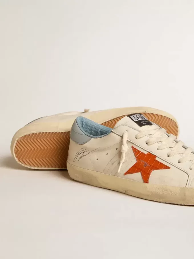 Herren-Super-Star mit Stern im Krokodil-Print und silberblauer Fersenlasche Herren-Super-Star mit Stern im Krokodil-Print und silberblauer Fersenlasche