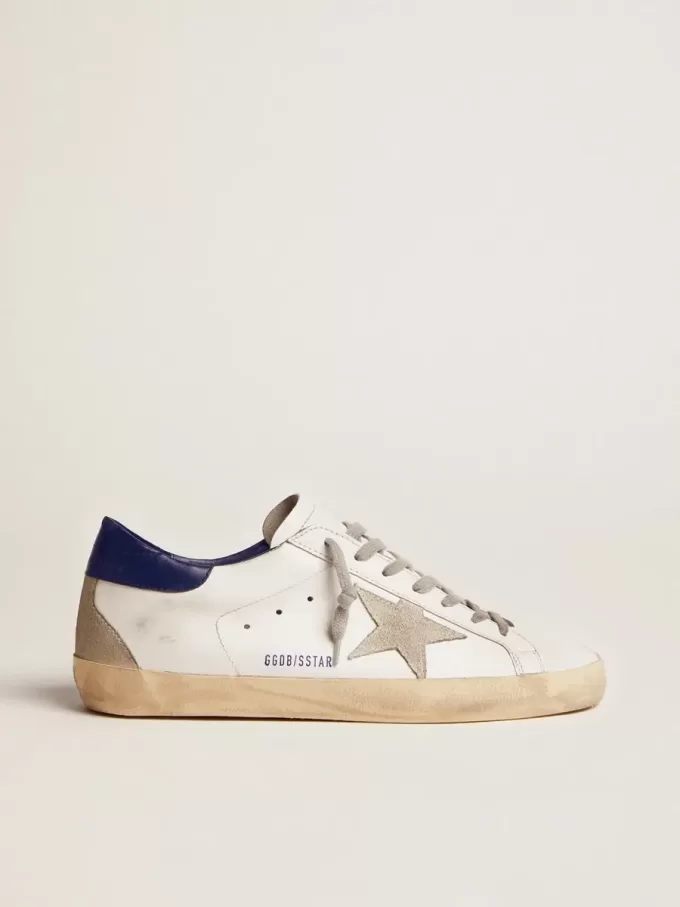 Herren-Super-Star mit Wildlederstern und blauer Fersenlasche Herren-Super-Star mit Wildlederstern und blauer Fersenlasche