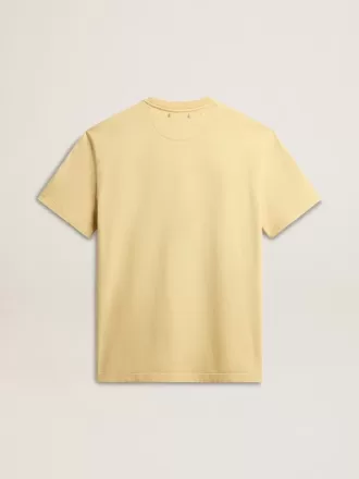 Herren-T-Shirt aus Baumwolle in Hellgelb mit verblasstem Schriftzug