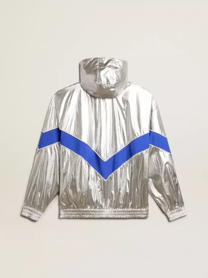 Herren-Windjacke aus silbernem Funktionsmaterial Herren-Windjacke aus silbernem Funktionsmaterial