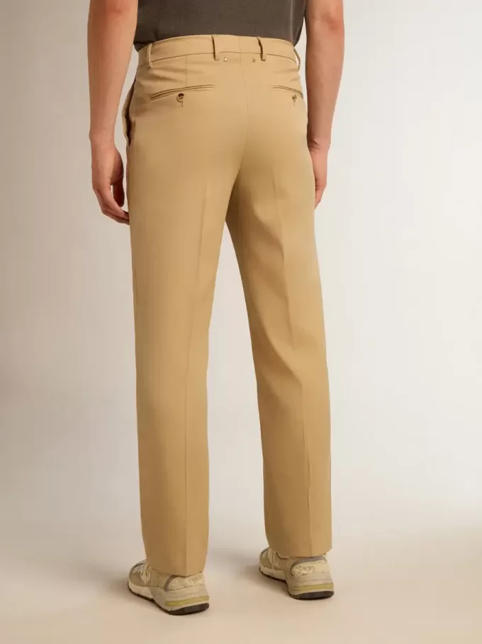 Herrenhose aus Wollgabardine in Sand