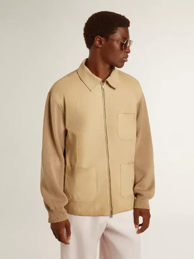 Herrenjacke aus travertinfarbenem Nubukleder mit Ärmeln und Rücken aus Wollmischung