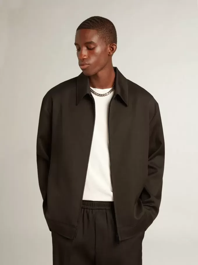 Herrenjacke mit Reißverschluss aus schwarzer Wollgabardine