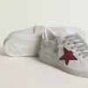 Herrenmodell Ball Star LTD mit rotem Stern und silberner Fersenlasche