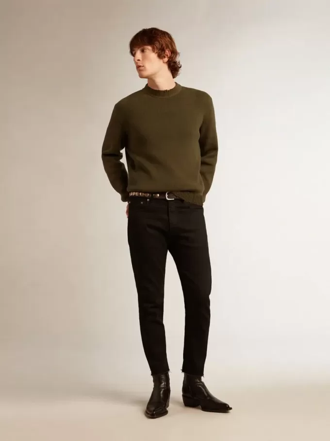 Herrenpullover mit Rundhalsausschnitt aus militärgrüner Baumwolle Herrenpullover mit Rundhalsausschnitt aus militärgrüner Baumwolle