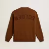 Herrenpullover mit Rundhalsausschnitt und Logo auf der Rückseite Herrenpullover mit Rundhalsausschnitt und Logo auf der Rückseite