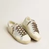 Hi Star LTD aus Leder mit hellblauem Lederstern und Fersenlasche Hi Star LTD aus Leder mit hellblauem Lederstern und Fersenlasche