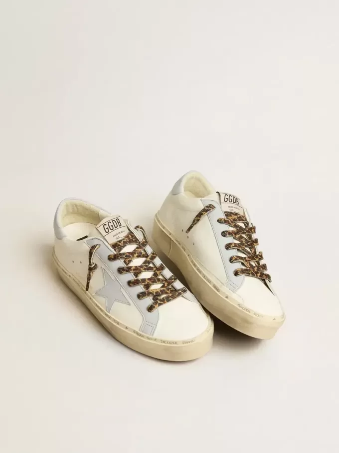 Hi Star LTD aus Leder mit hellblauem Lederstern und Fersenlasche Hi Star LTD aus Leder mit hellblauem Lederstern und Fersenlasche