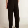 Hose aus schwarzer Woll-Viskose-Mischung Hose aus schwarzer Woll-Viskose-Mischung