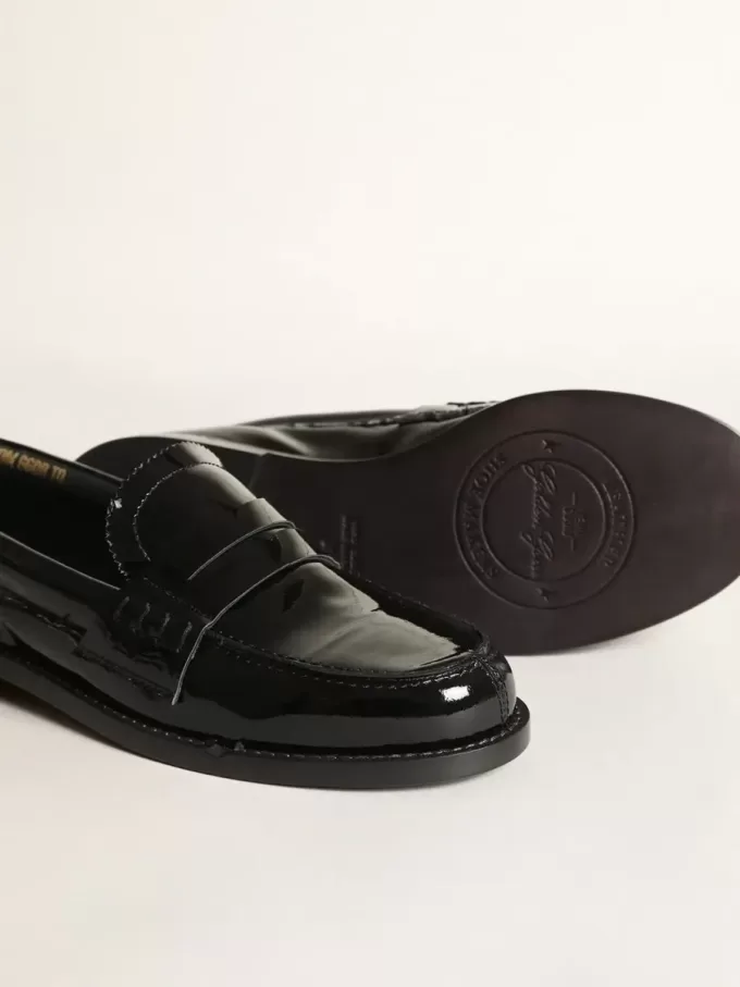 Jerry Loafer aus schwarzem Lackleder Jerry Loafer aus schwarzem Lackleder