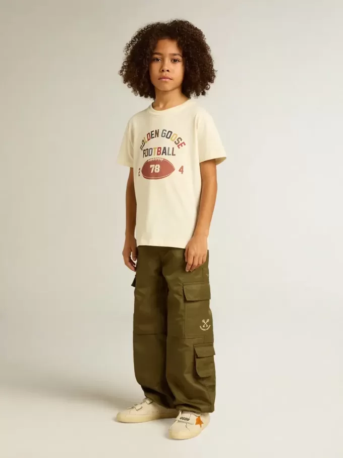 Jungen-T-Shirt in Used-Weiß mit mehrfarbigem Schriftzug Jungen-T-Shirt in Used-Weiß mit mehrfarbigem Schriftzug