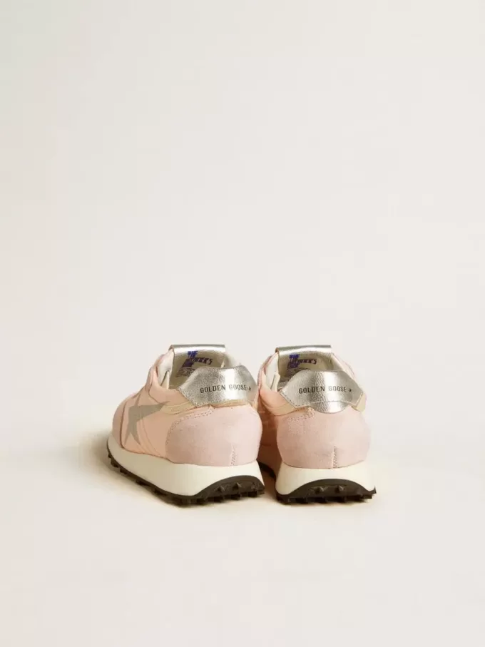 Junior Marathon aus rosa Nylon mit aufgedrucktem Stern und Lederlasche an der Ferse