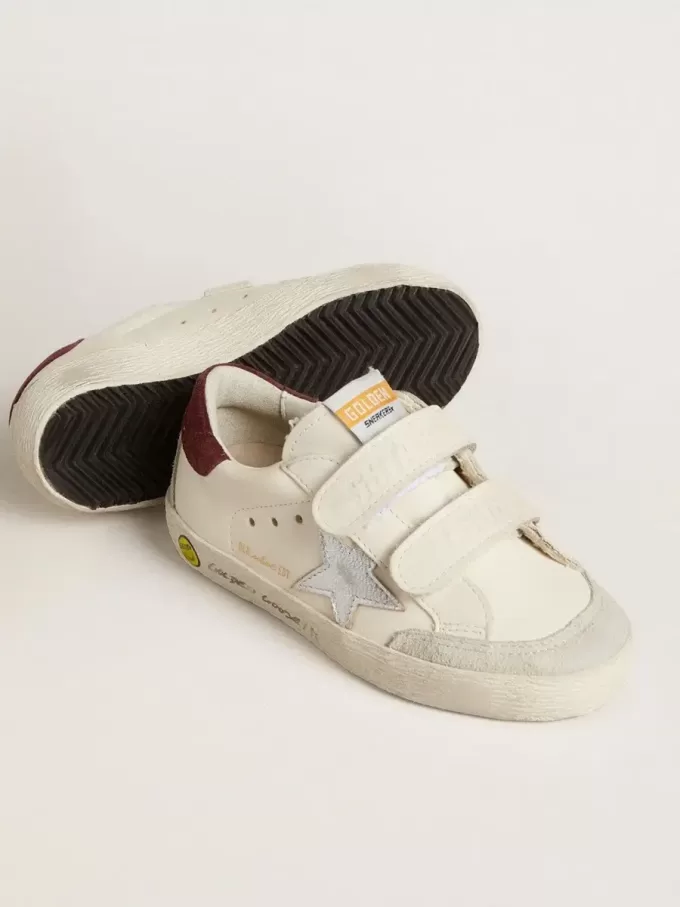 Junior Old School mit silbernem Metallic-Lederstern und violettem Wildleder-Fersenlasche