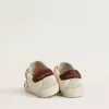 Junior Old School mit silbernem Metallic-Lederstern und violettem Wildleder-Fersenlasche