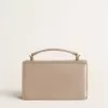 Kleine Venezia-Tasche aus beigem Leder mit Golddetails