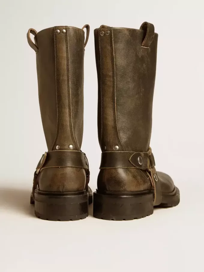Kurt-Stiefel aus schwarzem Leder mit silberner Schnalle