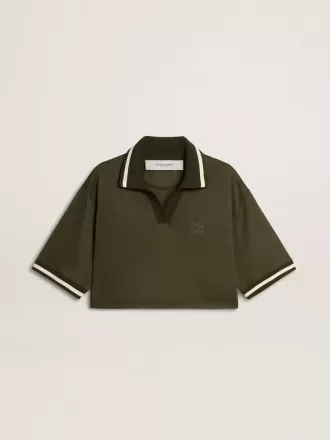 Kurz geschnittenes Damen-Polohemd aus militärgrünem Jersey mit Stickerei