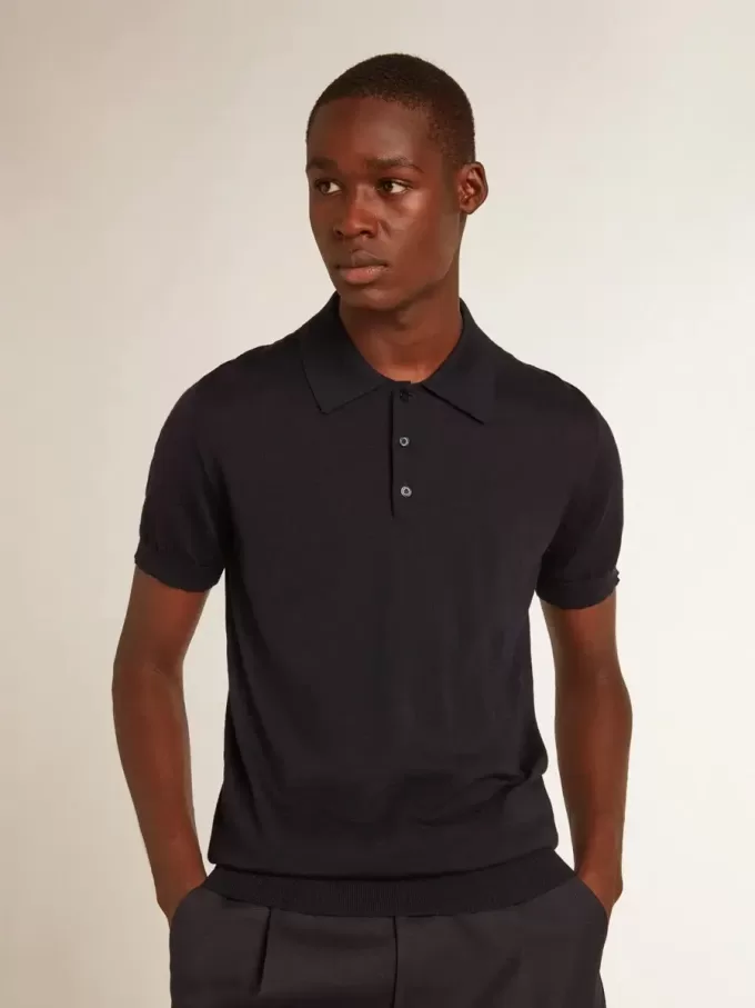 Kurzärmeliges Herren-Poloshirt aus marineblauer Merinowolle Kurzärmeliges Herren-Poloshirt aus marineblauer Merinowolle