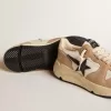 Laufsohle aus Nylon und Nubuk mit dunkelblauem Wildlederstern