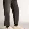 Laufsohle aus weißem Leder und Mesh mit blauem laminiertem Lederstern Laufsohle aus weißem Leder und Mesh mit blauem laminiertem Lederstern