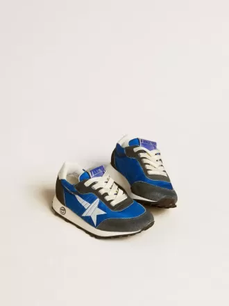 Marathon Young aus blauem Nylon mit aufgedrucktem Stern und Lederlasche an der Ferse