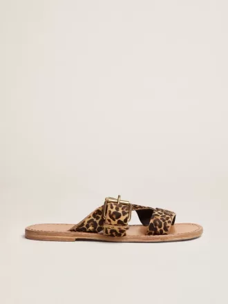Margaret Flache Sandalen für Damen aus Ponyfell mit Leopardenmuster