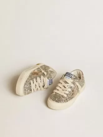 May Teen in Platin-Glitzer mit goldenem Lederstern und Fersenlasche