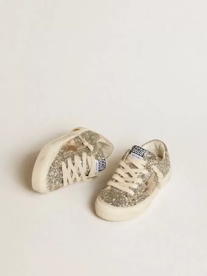 May Teen in Platin-Glitzer mit goldenem Lederstern und Fersenlasche