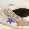 Mid Star für Herren mit blauem Lederstern und taubengrauen Wildledereinsätzen Mid Star für Herren mit blauem Lederstern und taubengrauen Wildledereinsätzen
