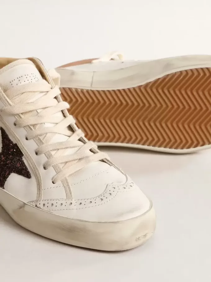 Mid Star LTD aus Nappaleder mit Glitzerstern und nudefarbenem Lederbesatz