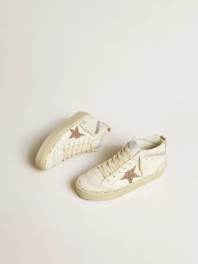 Mid Star mit Glitzerstern und metallisch silbernem Lederstreifen Mid Star mit Glitzerstern und metallisch silbernem Lederstreifen
