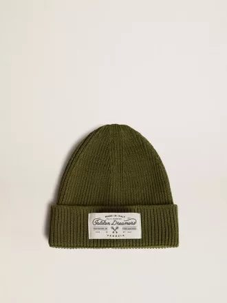 Militärgrüne Baumwollmütze mit appliziertem Label auf der Vorderseite
