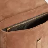 Mittlere Sally-Tasche aus aschfarbenem Wildleder mit kontrastierender Schnalle und Schulterriemen