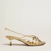 Nico Kitten-Heel-Sandalen aus metallisch goldenem Leder Nico Kitten-Heel-Sandalen aus metallisch goldenem Leder