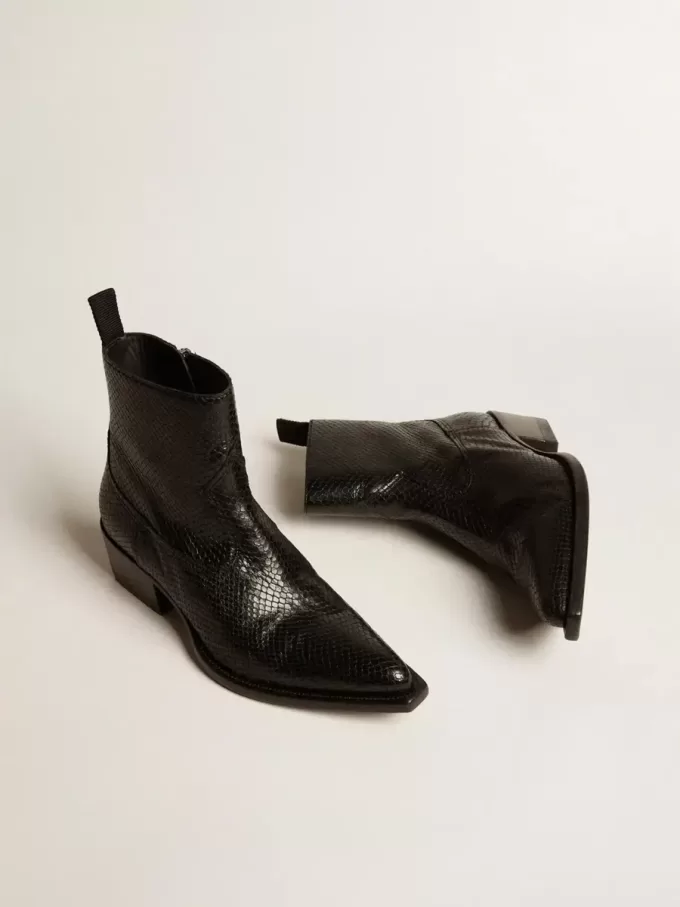 Niedrige Debbie-Stiefel aus schwarzem Leder mit Schlangenprint