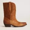 Niedrige Wish Star-Stiefel aus cognacfarbenem Wildleder mit eingearbeitetem Stern Niedrige Wish Star-Stiefel aus cognacfarbenem Wildleder mit eingearbeitetem Stern