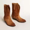 Niedrige Wish Star-Stiefel aus cognacfarbenem Wildleder mit eingearbeitetem Stern Niedrige Wish Star-Stiefel aus cognacfarbenem Wildleder mit eingearbeitetem Stern