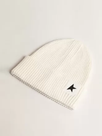 Off-white Baumwollmütze mit kontrastierendem schwarzen Stern