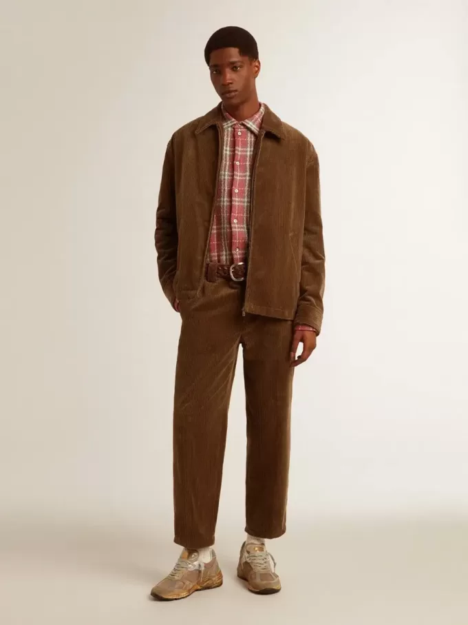 Olivgrüne Cordjacke für Herren Olivgrüne Cordjacke für Herren